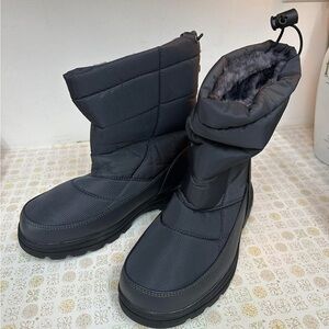 Women's Gray Winter Boots